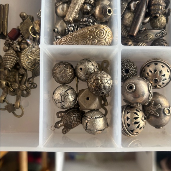 Vibrant Mixed Media Bead Collection with tools and accessories. 4-5lbs. - Picture 8 of 12